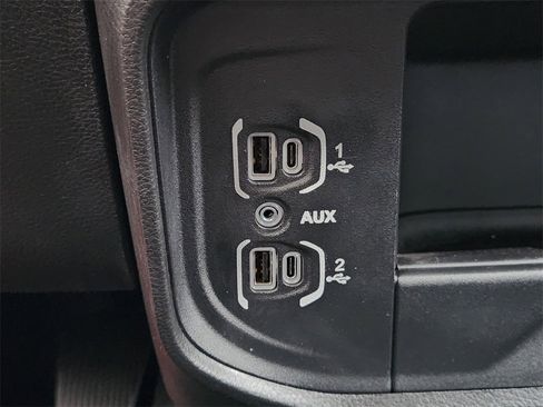 Used 2024 RAM 2500 Big Horn image 23