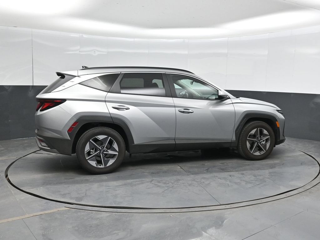 Used 2026 Hyundai Tucson SEL Plus FWD image 3