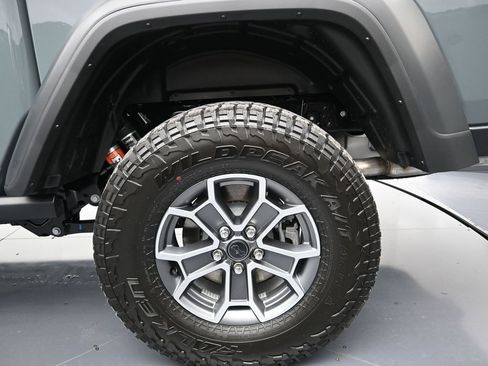 New 2026 Jeep Gladiator Mojave image 10