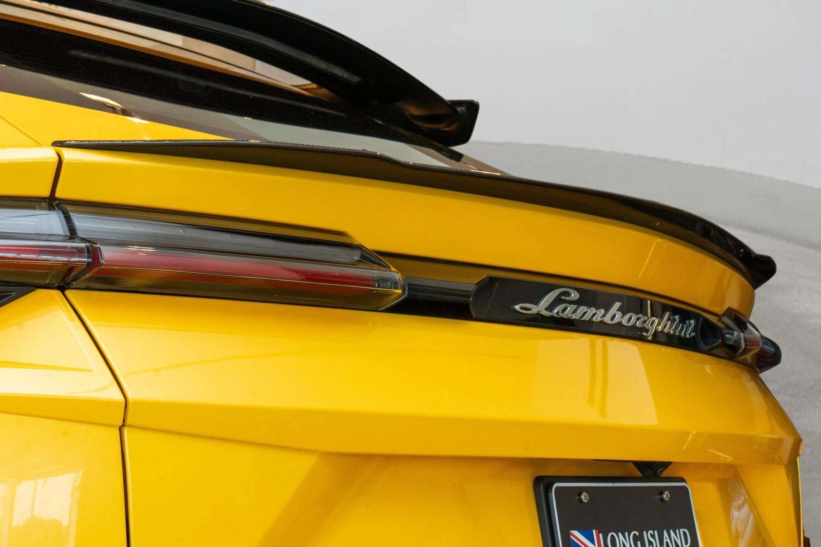 Used 2024 Lamborghini Urus Performante AWD/4WD image 71