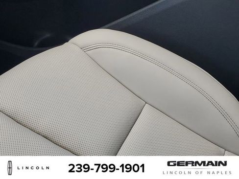 New 2025 Lincoln Aviator Premiere image 28