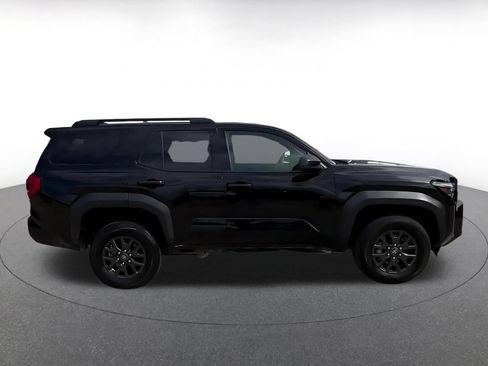 Used 2025 Toyota 4Runner SR5 RWD image 13