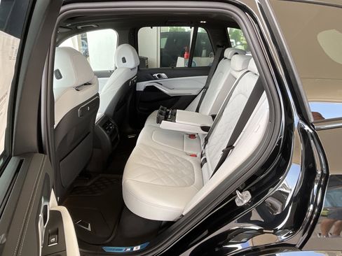 New 2026 BMW X5 sDrive40i w/ M Sport Package image 26