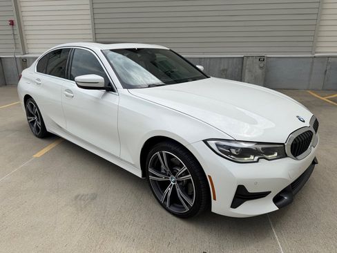 Used 2020 BMW 330i xDrive Sedan w/ Premium Package AWD/4WD image 1