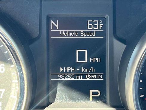 Used 2013 Jeep Grand Cherokee Laredo w/ Laredo E Group image 30