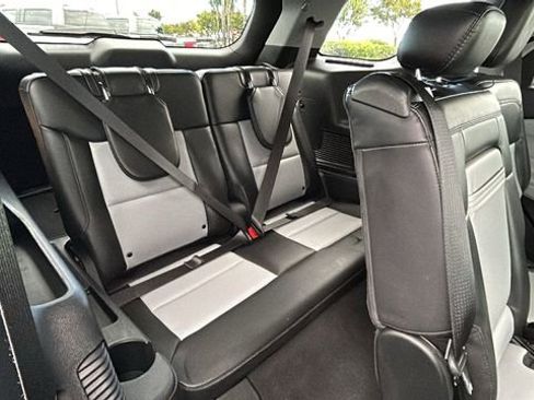 Certified 2022 Ford Explorer XLT w/ Equipment Group 202A image 14