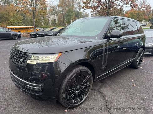 Used 2025 Land Rover Range Rover Long Wheelbase Autobiography AWD/4WD image 7