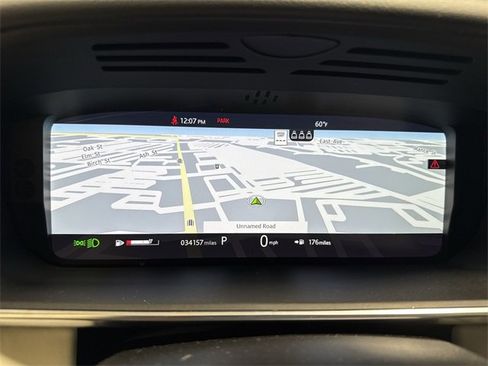 Used 2021 Land Rover Range Rover Sport HST image 16