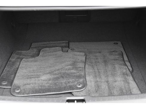 Certified 2025 Volvo S90 B6 Ultra image 24