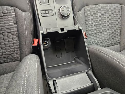 New 2025 Ford Ranger XLT w/ Equipment Group 301A High image 18