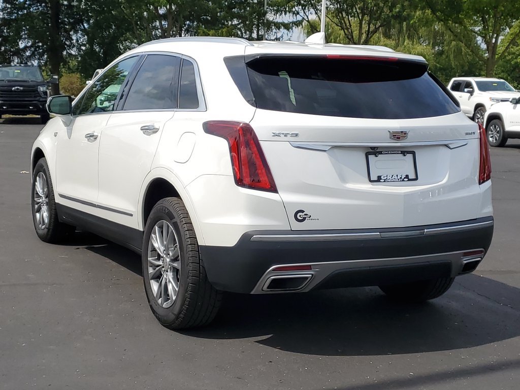 Certified 2023 Cadillac XT5 Premium Luxury w/ LPO, Floor Liner Package FWD image 4