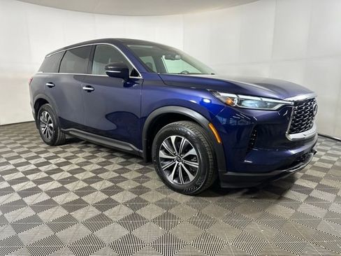 Used 2022 INFINITI QX60 Pure image 2