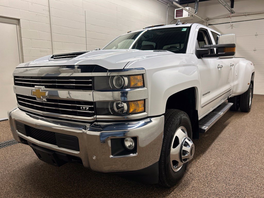 Used 2018 Chevrolet Silverado 3500 LTZ w/ Duramax Plus Package AWD/4WD image 6