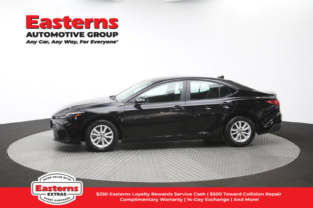 Used 2026 Toyota Camry LE FWD image 61
