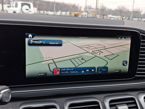 Used 2026 Mercedes-Benz GLS 450 4MATIC image 19