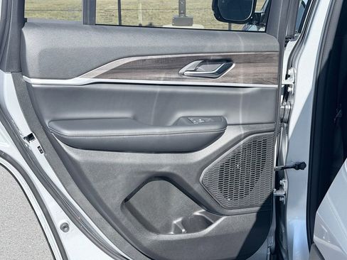 New 2026 Jeep Grand Cherokee Altitude RWD image 24