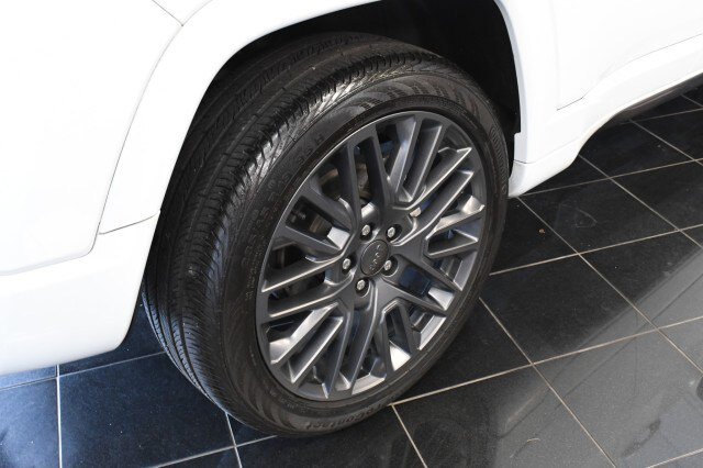 Used 2023 Jeep Compass High Altitude AWD/4WD image 42