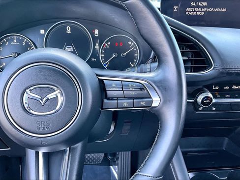 Used 2025 MAZDA MAZDA3 Hatchback w/Premium Plus Pkg image 25