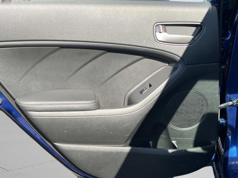 Used 2018 Kia Forte LX image 15