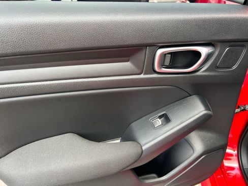 Used 2025 Honda Civic FWD Hybrid Sedan image 42