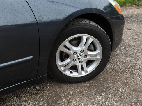 Used 2006 Honda Accord EX-L image 9
