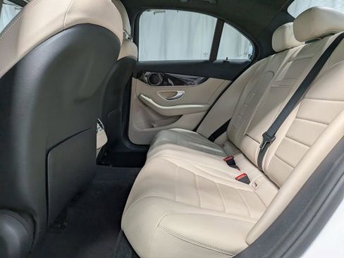 Used 2018 Mercedes-Benz C 300 Sedan image 9