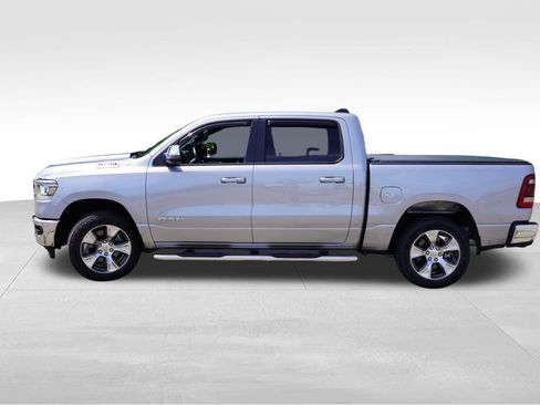 Used 2023 RAM 1500 Laramie AWD/4WD image 9