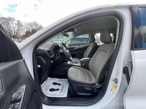 Used 2022 Ford Escape S AWD/4WD image 10