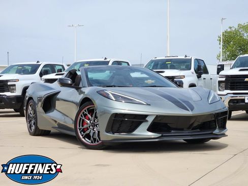 Used 2024 Chevrolet Corvette Stingray Premium Conv w/ Z51 Performance Package RWD image 1