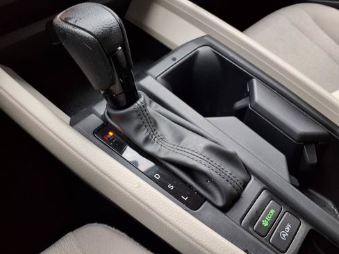 Used 2023 Honda Accord LX image 11