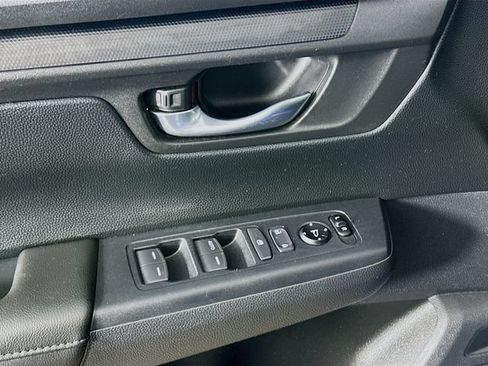 Certified 2025 Honda CR-V LX image 18