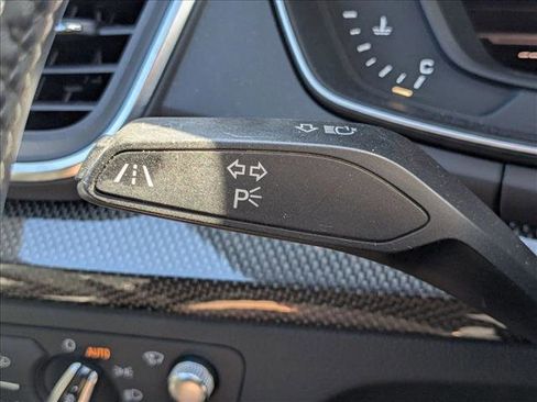 Used 2018 Audi SQ5 Prestige image 6