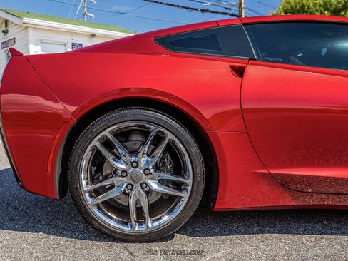 Used 2015 Chevrolet Corvette Stingray Coupe w/ 2LT Preferred Equipment Group RWD image 10