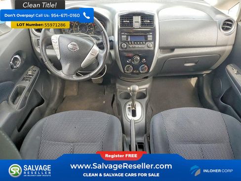 Used 2015 Nissan Versa Note SV FWD image 11