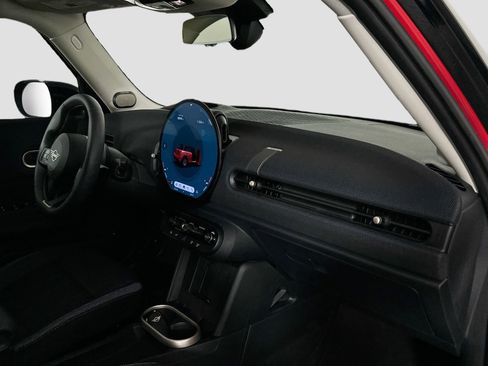 Certified 2025 MINI Cooper S image 28