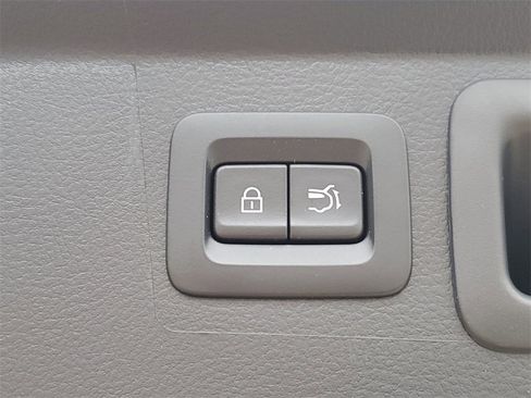 New 2026 MAZDA CX-50 Meridian Edition w/ Weather Package image 8