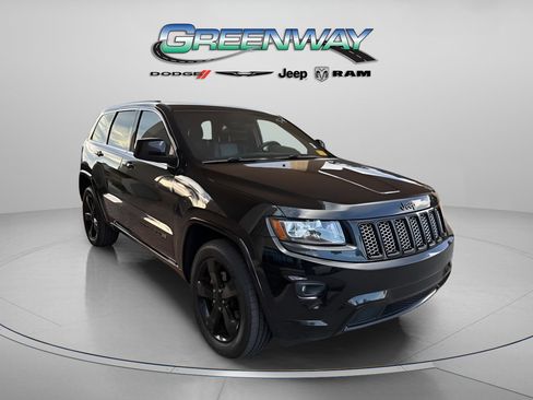 Used 2015 Jeep Grand Cherokee Altitude image 1