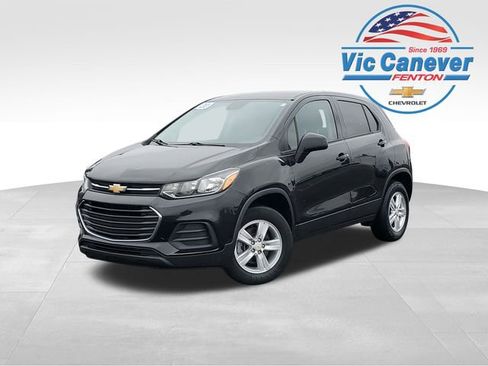 Certified 2020 Chevrolet Trax LS image 1