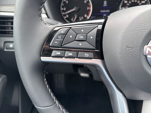New 2026 Nissan Altima 2.5 SV w/ SV Premium Package FWD image 18