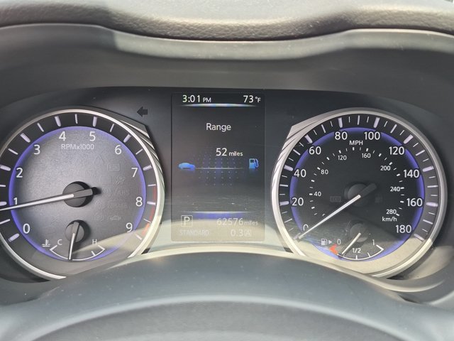 Used 2015 INFINITI Q50 AWD w/ Moonroof Package image 11