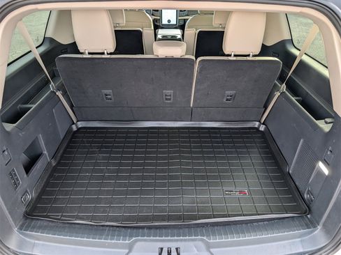 Used 2024 Ford Expedition Max Platinum image 14