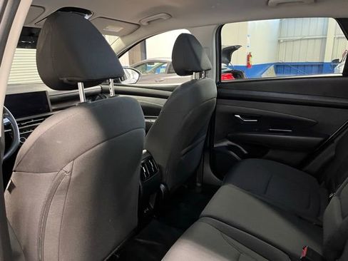 Used 2025 Hyundai Tucson SEL FWD image 17