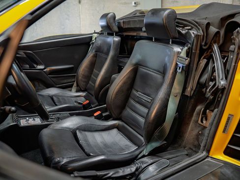 Used 1999 Ferrari F355 Spider image 9