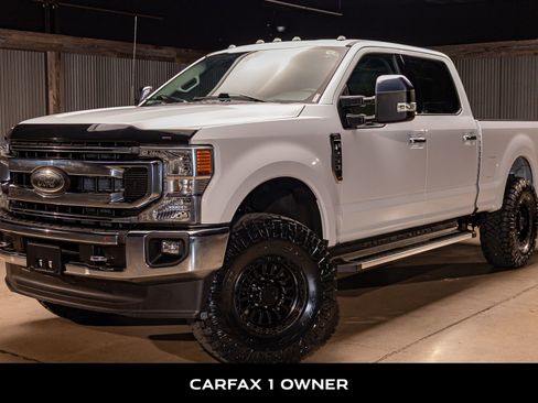 Used 2022 Ford F250 XLT w/ XLT Premium Package image 5