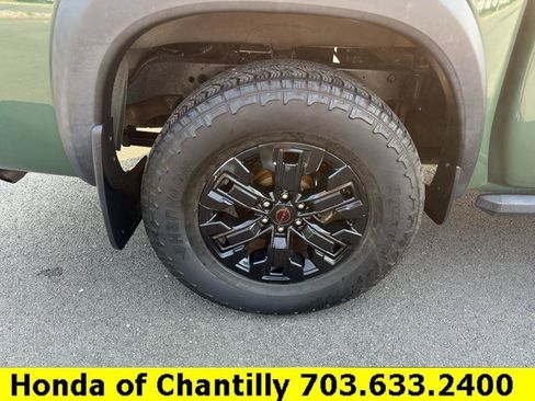 Used 2022 Nissan Frontier PRO-4X w/ Technology Package AWD/4WD image 26