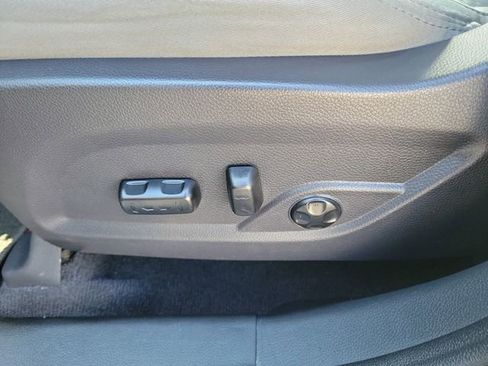 Used 2018 Hyundai Santa Fe Sport w/ 2.4L Value Package 02 image 18