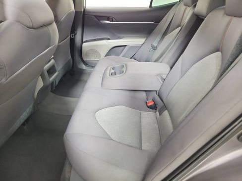 Used 2020 Toyota Camry LE FWD image 12