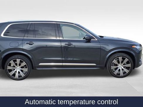 Used 2022 Volvo XC90 T6 Inscription image 9