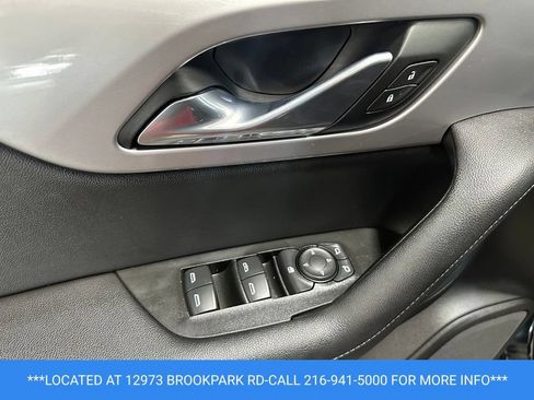 Used 2021 Chevrolet Blazer LT FWD image 8