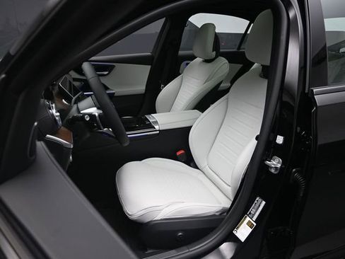 New 2025 Mercedes-Benz C 300 Sedan image 16